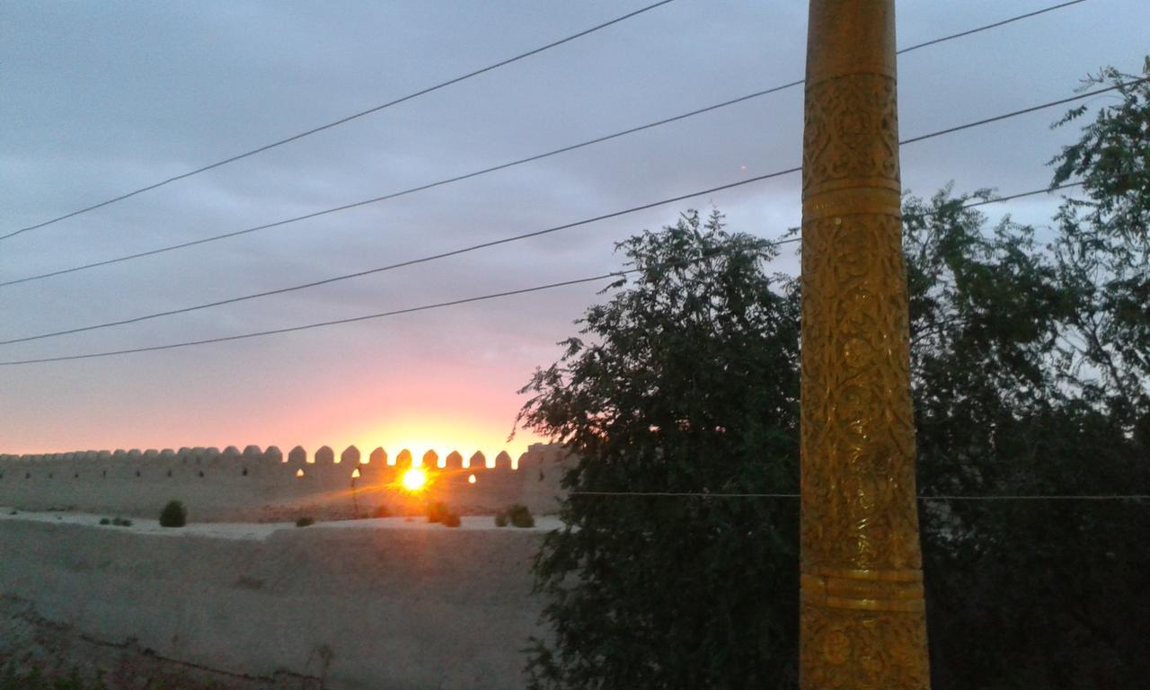 Guest House Orzu Khiva ภายนอก รูปภาพ